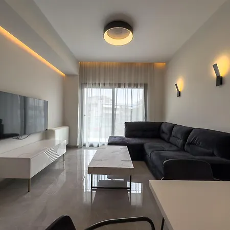 8 By Proliving Hospitality Apartman