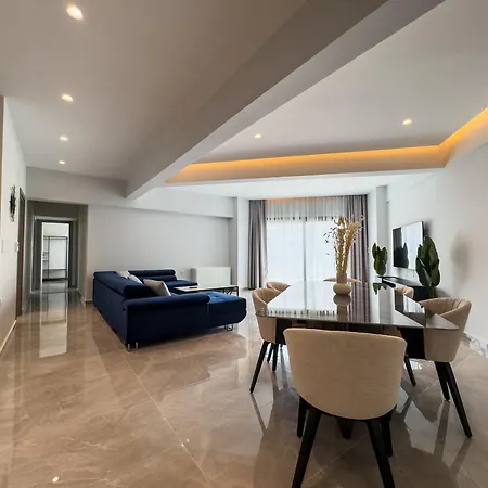 8 By Proliving Hospitality Apartman *